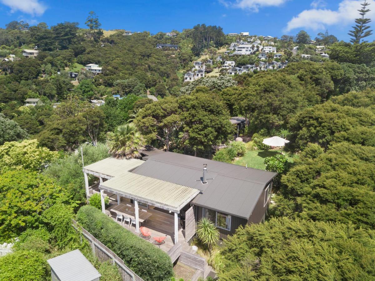 Palm Views - Stay Waiheke Palm Beach Bagian luar foto