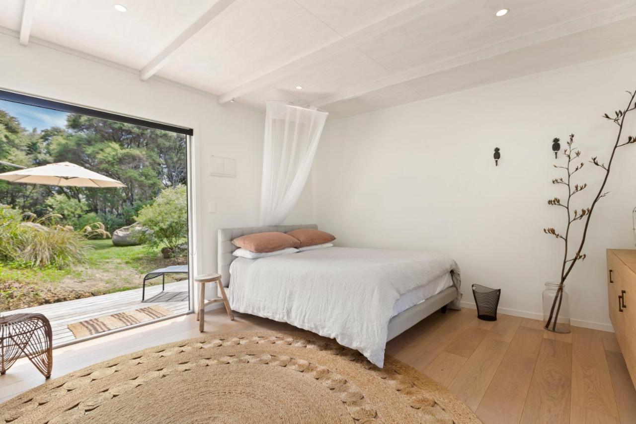 Palm Views - Stay Waiheke Palm Beach Bagian luar foto